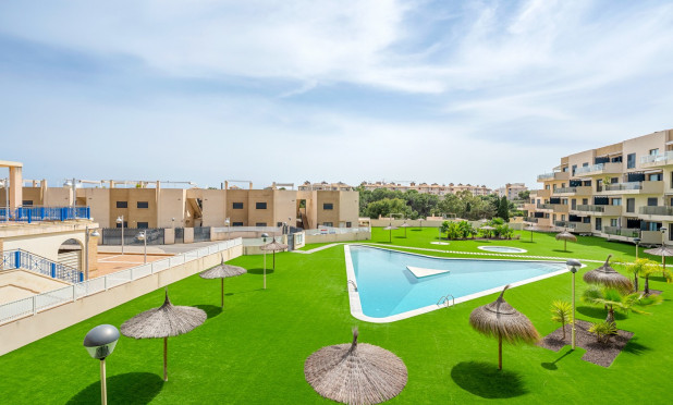 Resale - Apartment / flat - Orihuela Costa - La Zenia