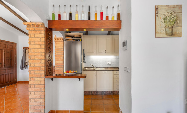 Resale - Villa - Orihuela - Orihuela Costa