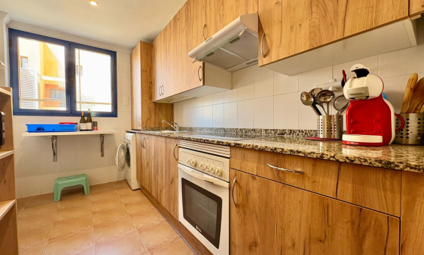 Resale - Apartment / flat - Denia - Dénia