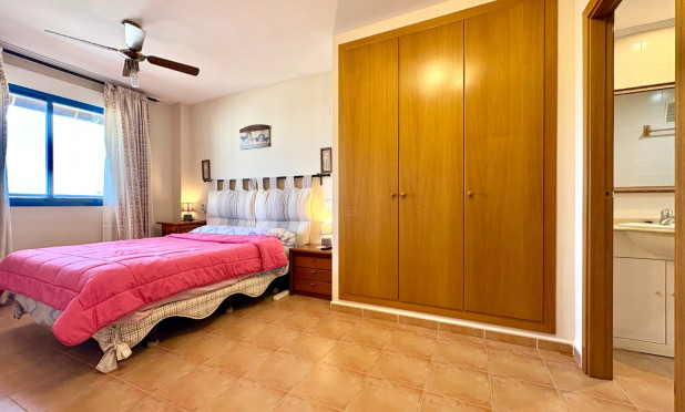 Resale - Apartment / flat - Denia - Dénia