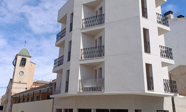 Neue Gebäude - Wohnung - Bigastro