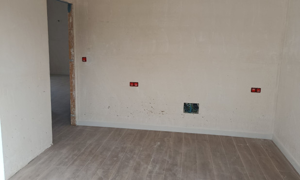 Neue Gebäude - Wohnung - Bigastro