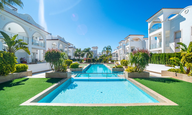 Revente - Villa - Ciudad Quesada