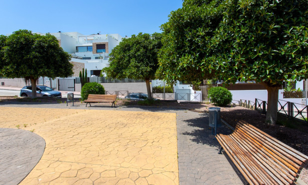 Resale - Villa - Rojales