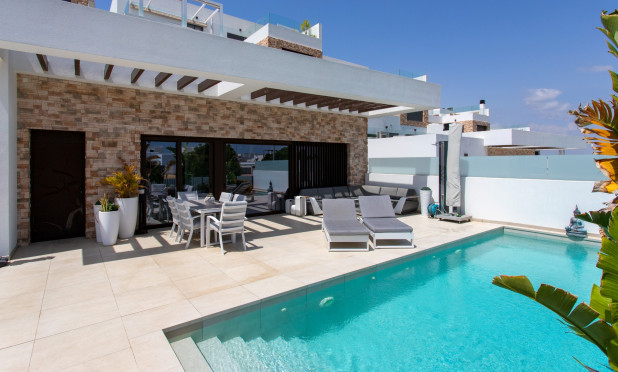 Resale - Villa - Rojales