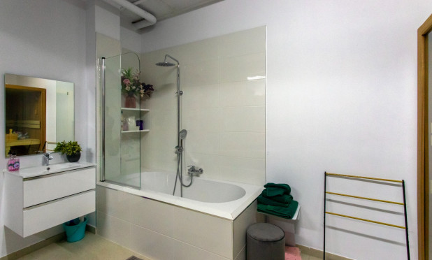 Resale - Villa - Rojales