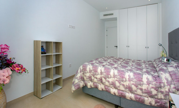 Resale - Villa - Rojales