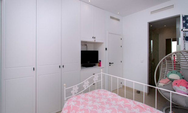 Resale - Villa - Rojales