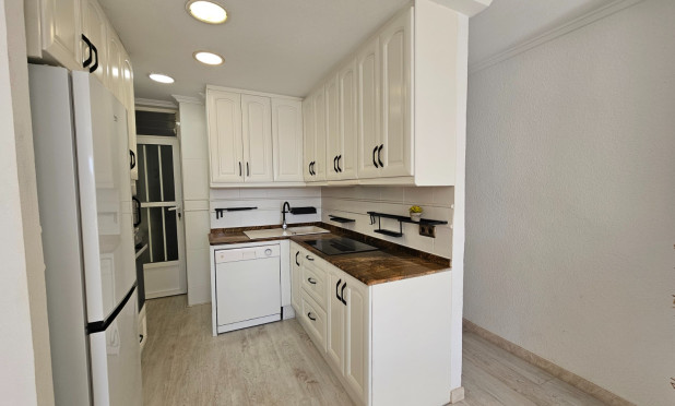 Wiederverkauf - Wohnung - Torrevieja - torrevieja