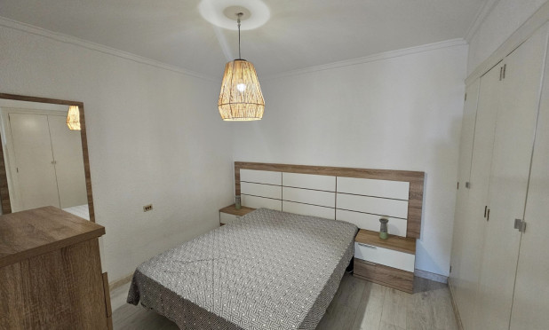 Wiederverkauf - Wohnung - Torrevieja - torrevieja