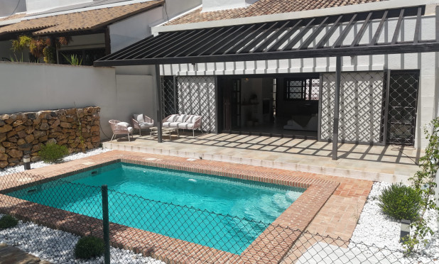 Nouvelle construction - Maison de ville - Peraleja Golf
