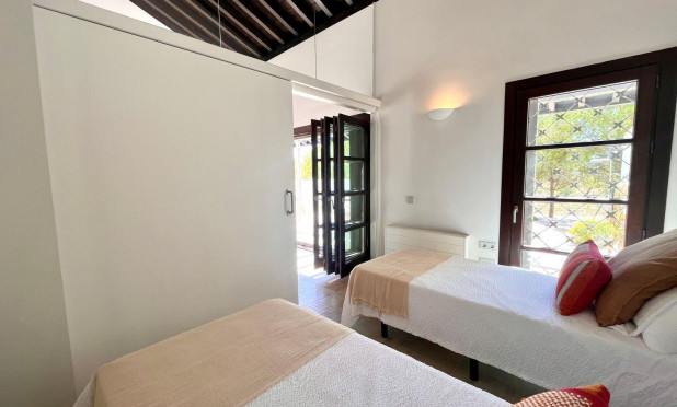 Nouvelle construction - Maison de ville - Peraleja Golf
