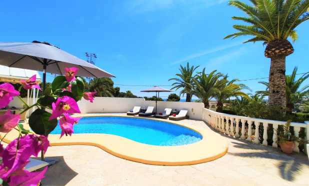 Reventa - Villa - Moraira_Teulada - center