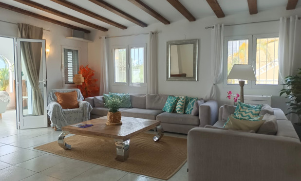 Reventa - Villa - Moraira_Teulada - center