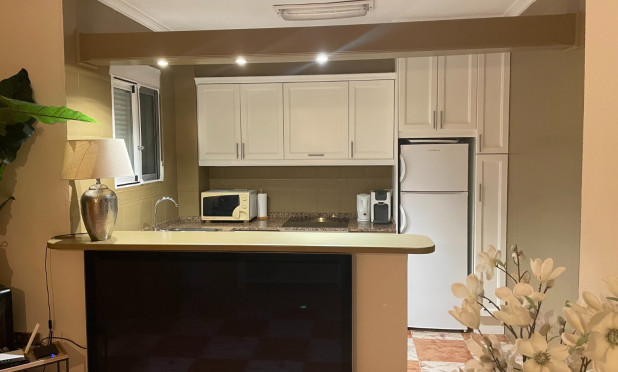 Resale - Villa - Orihuela Costa - La Regia
