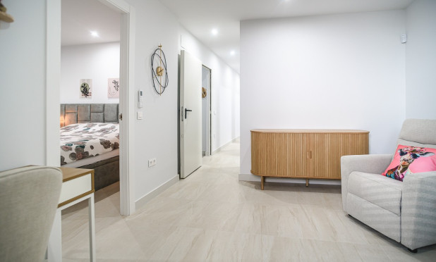 Resale - Apartment / flat - Torrevieja - Los Balcones