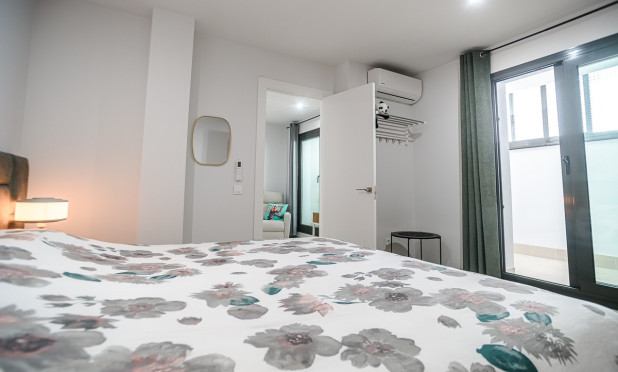 Resale - Apartment / flat - Torrevieja - Los Balcones