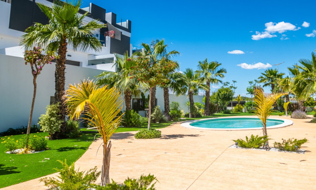 Resale - Apartment / flat - Torrevieja - Los Balcones