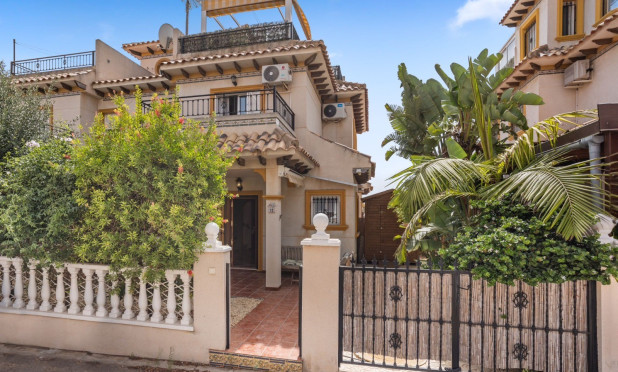 Resale - Villa - Orihuela Costa - La Regia