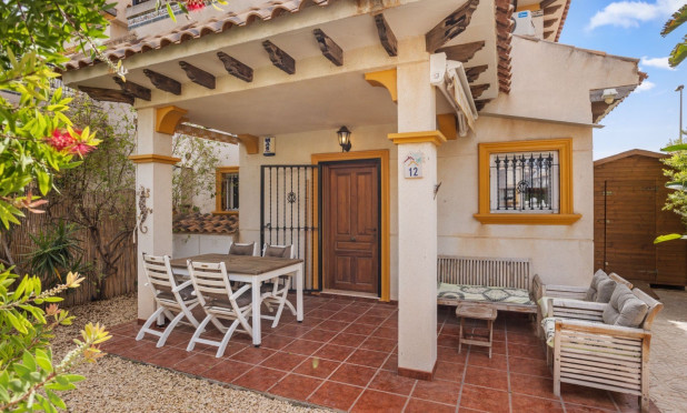Resale - Villa - Orihuela Costa - La Regia