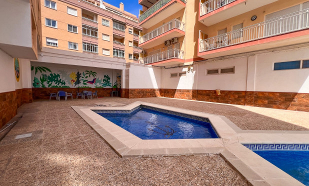 Herverkoop - Appartement / flat - Torrevieja