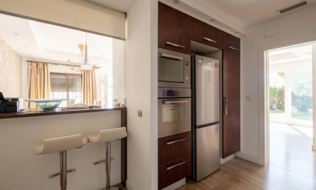 Resale - Villa - San Fulgencio