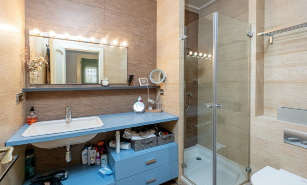 Resale - Villa - San Fulgencio