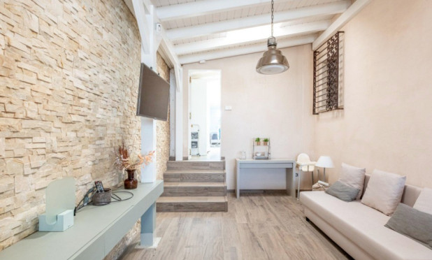 Resale - Villa - San Fulgencio