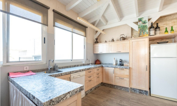 Resale - Villa - San Fulgencio