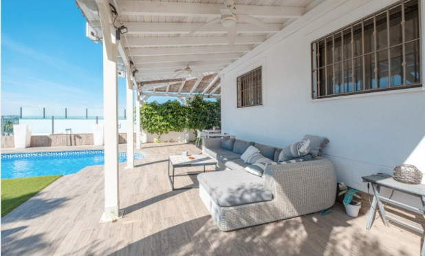 Resale - Villa - San Fulgencio