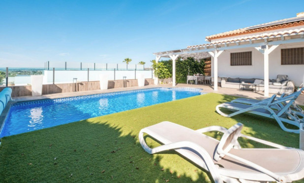 Resale - Villa - San Fulgencio