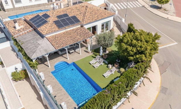 Resale - Villa - San Fulgencio