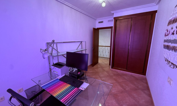 Odsprzedaż - Villa - Rojales