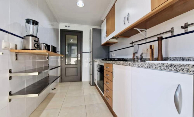 Resale - Apartment / flat - Denia - Port