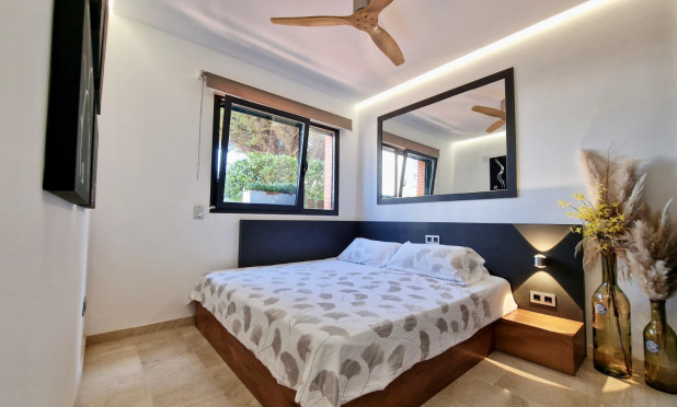 Resale - Apartment / flat - Denia - Port