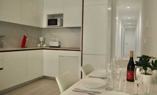Verhuur Korte Termijn - Appartement / flat - Torrevieja - Centro