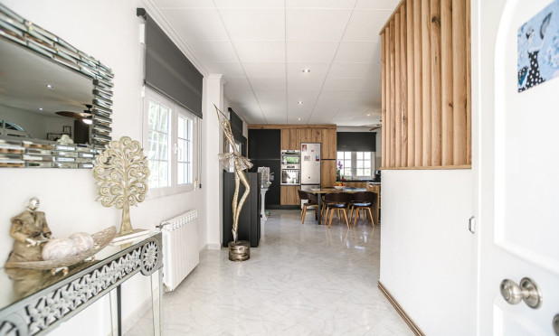 Herverkoop - Finca / Landelijke woning - La Marina