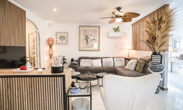 Herverkoop - Finca / Landelijke woning - La Marina