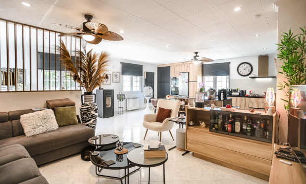 Herverkoop - Finca / Landelijke woning - La Marina