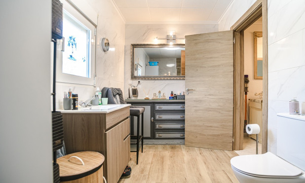 Herverkoop - Finca / Landelijke woning - La Marina
