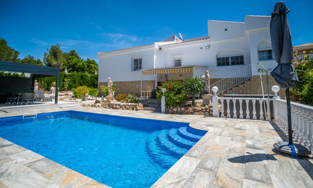 Herverkoop - Finca / Landelijke woning - La Marina