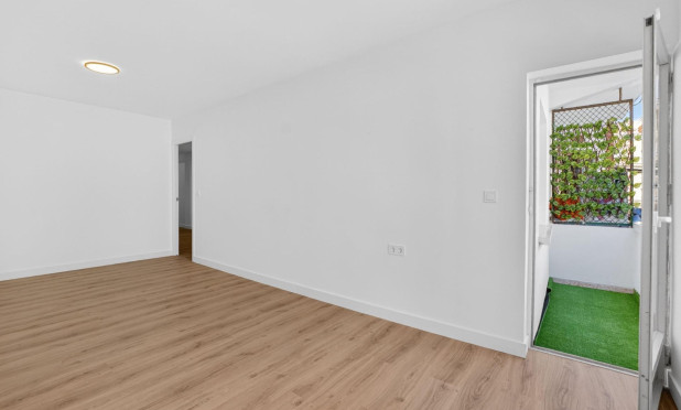 Revente - Appartement - Torrevieja - Centro