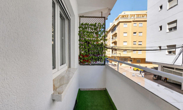 Revente - Appartement - Torrevieja - Centro