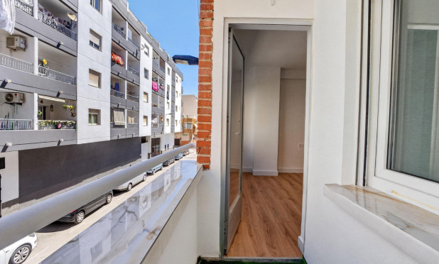 Revente - Appartement - Torrevieja - Centro