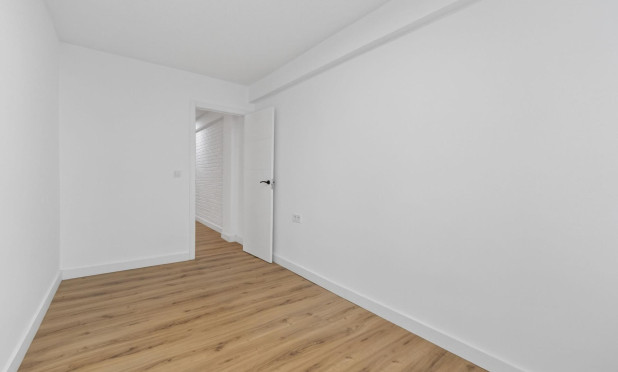 Revente - Appartement - Torrevieja - Centro