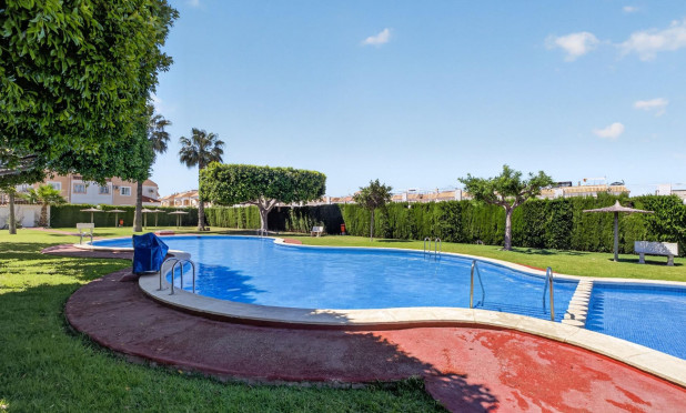 Herverkoop - Appartement / flat - Torrevieja - El limonar