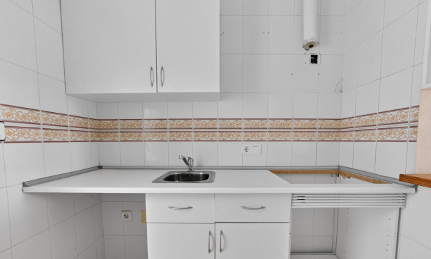 Herverkoop - Appartement / flat - Torrevieja - El limonar