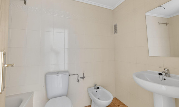 Herverkoop - Appartement / flat - Torrevieja - El limonar