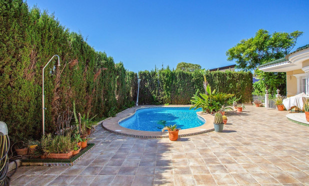 Revente - Villa - Torrevieja - Torreta florida