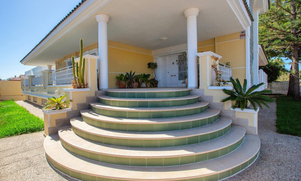 Revente - Villa - Torrevieja - Torreta florida